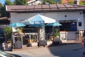 Qaduri Pizza