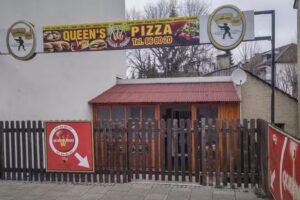 Queen’s Pizza