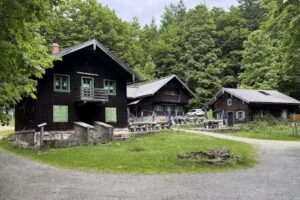 Racheldiensthütte