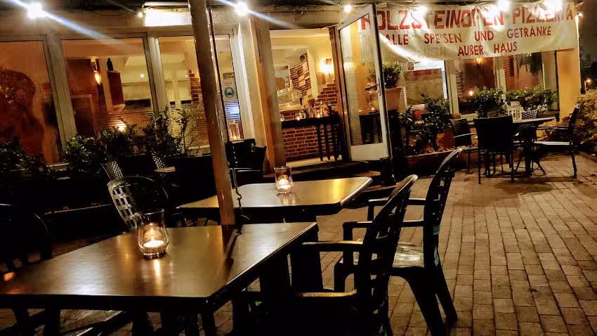 Rafih &ndash; Holzsteinofen Pizza