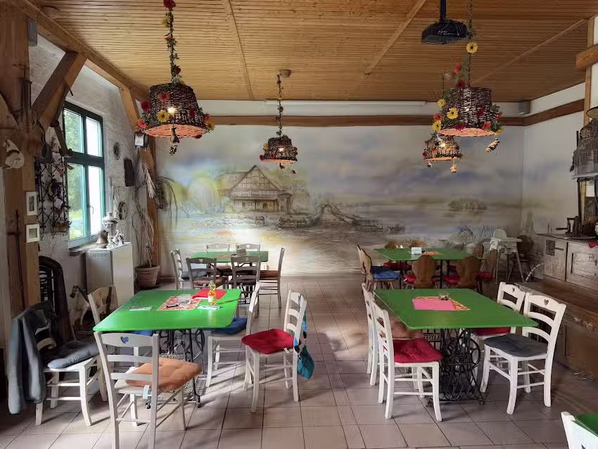 R&auml;ucherkate am Hexenw&auml;ldchen