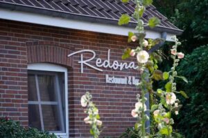 Redona – Restaurant & Bar