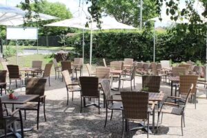 reinhards restaurant