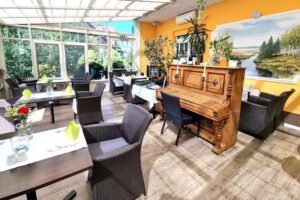 Restaurant 1A