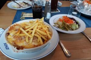 Restaurant ()