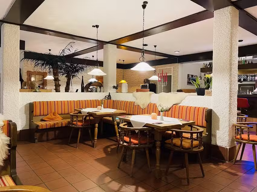 Restaurant Adria in Bad Griesbach by Mimi & Mike