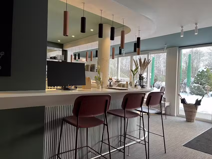 Restaurant Auszeit &ndash; TC Lese Gr&uuml;n-Wei&szlig;