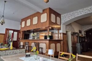 Restaurant, Bar & Cafe Gitt