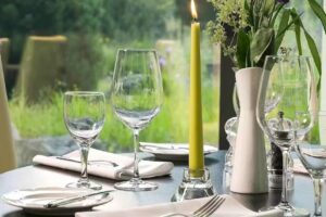 Restaurant & Bar Felsengarten