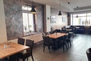 Restaurant bei „Loni“