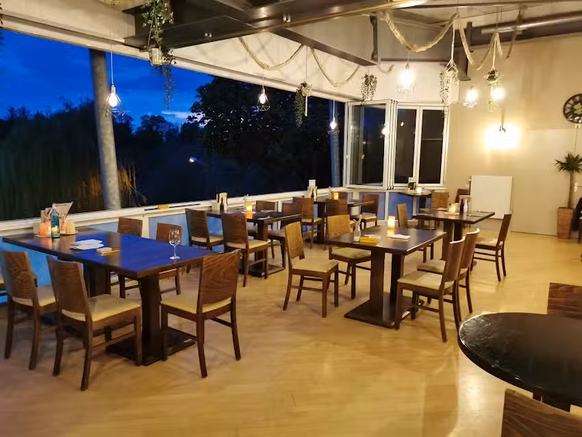 Restaurant & Biergarten Bootshaus B&uuml;rgel &ndash; Offenbach am Main