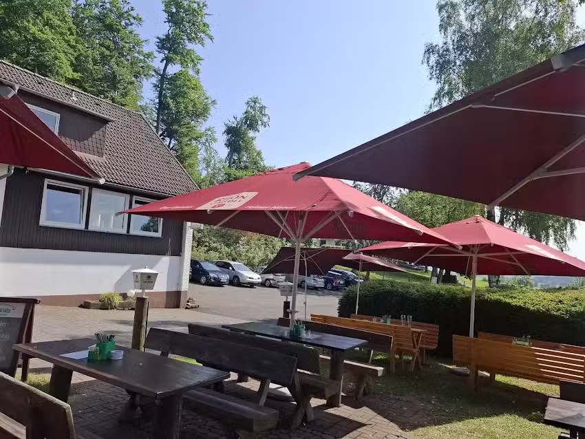 Restaurant & Biergarten Heckenhöfchen