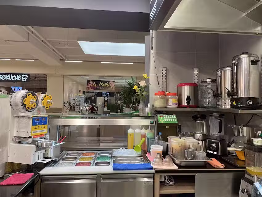 Restaurant & Bubble Tea Hoang Long im Globus