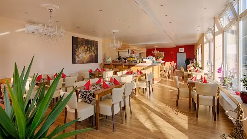 Restaurant-Cafe-Bar-Elena