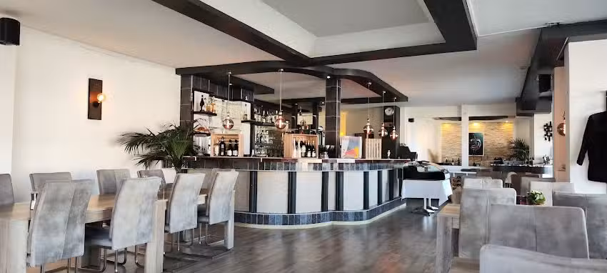 Restaurant Caf&eacute; Bar Papillon