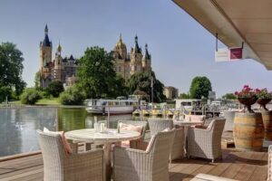 Restaurant / Cafe/ Bar Pier-7