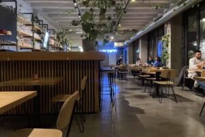 Restaurant, Café & Bar Vierzehn