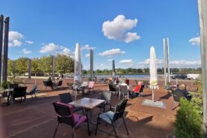 Restaurant-Caf&eacute; Elbstern