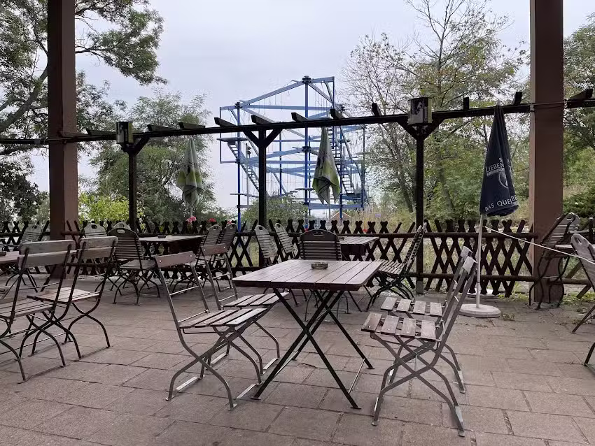 Restaurant & Caf&eacute; &bdquo;Pavillon Petersberg&ldquo;