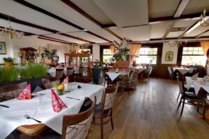 Restaurant Charg&eacute;