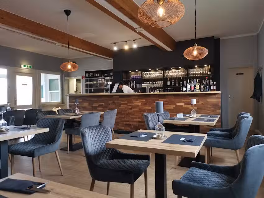 Restaurant Elfenschlucht (inkl. Backstuuv & Markt)