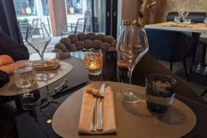 Restaurant finesse