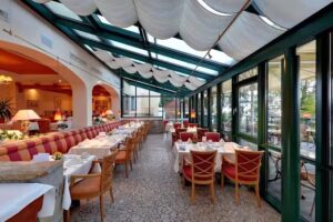 Restaurant Flora