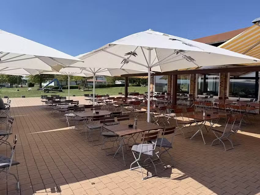 Restaurant Flugplatz Elchingen &ndash; Balkan Grill