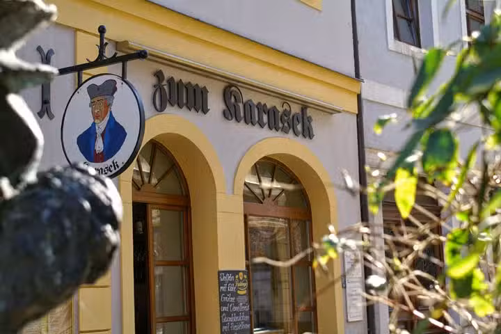 Restaurant &ndash; Gastst&auml;tte Zum Karasek