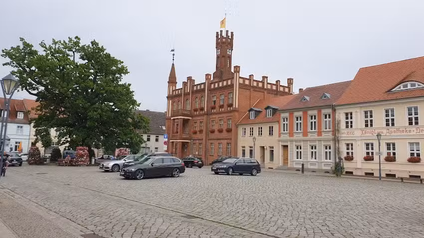 Restaurant Grill Center