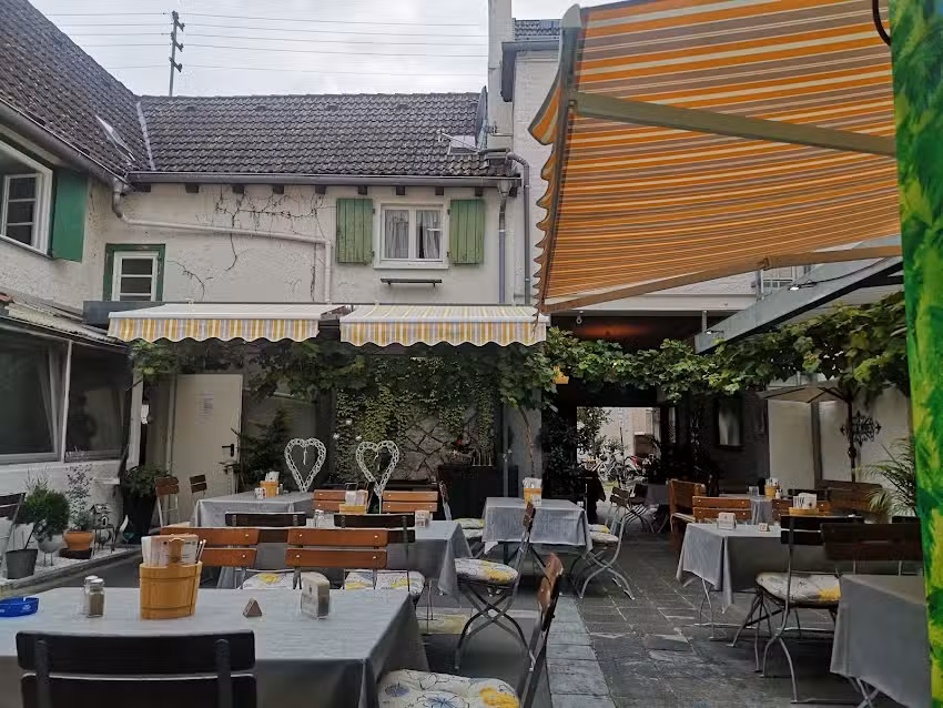 Restaurant Gr&uuml;ner Baum