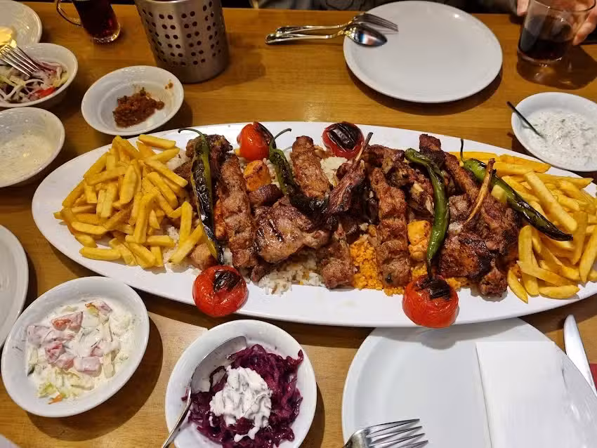 Restaurant G&uuml;l