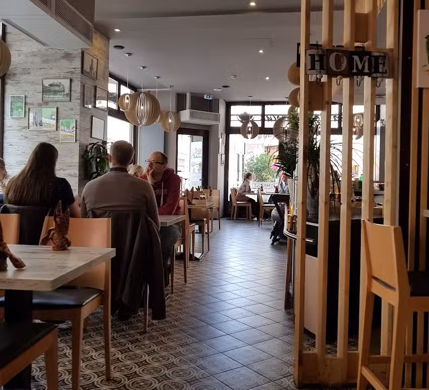 Restaurant H&agrave; Nội