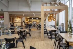 Restaurant HEINRICHS by Möbel Kempf Bad König