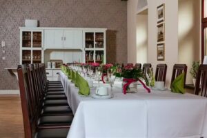 Restaurant HOFLIEFERANT / Magdeburg