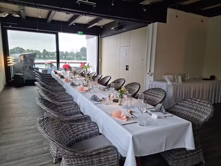 Restaurant im L&uuml;becker Yacht-Club