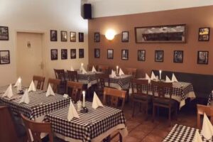Restaurant La Piazza
