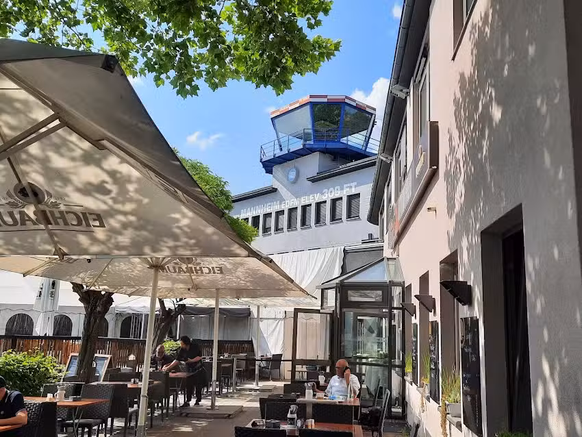 Restaurant Lindbergh (Blue-Tower)
