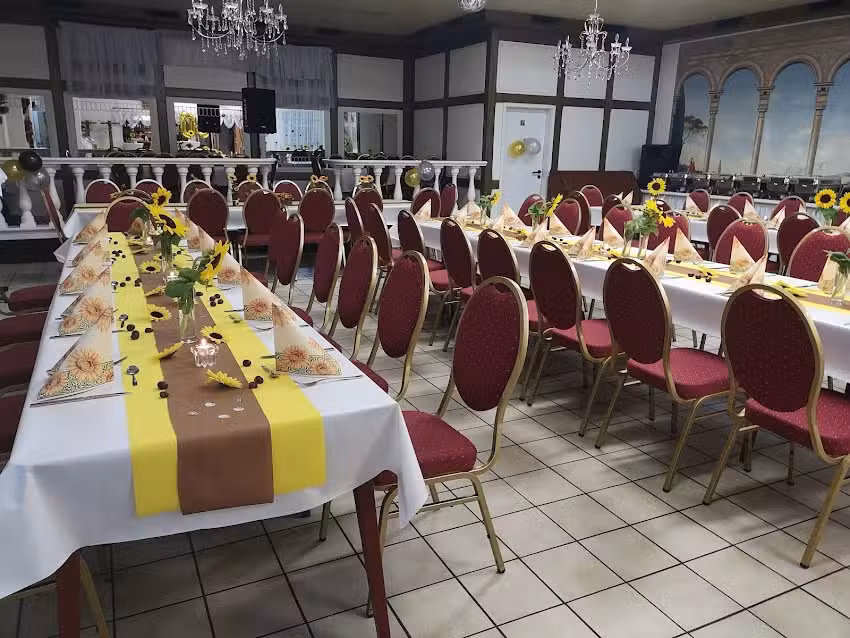 Restaurant „Luda“ Cafe – Bistro