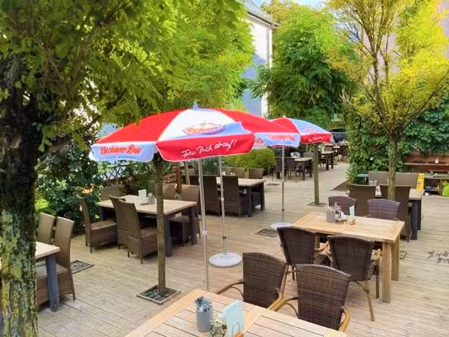 Restaurant Lust