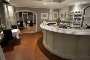 Restaurant Mica`s
