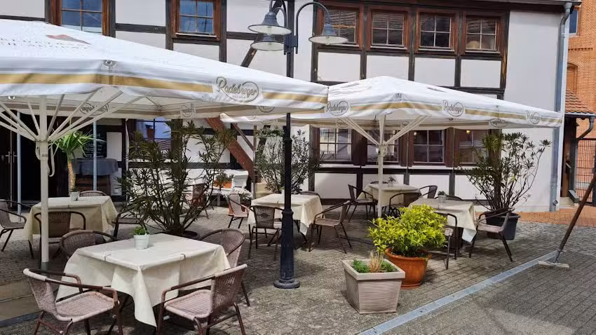 Restaurant &bdquo;Nauener Hof&ldquo;