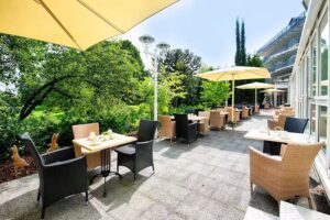 Restaurant N°19 Am Park