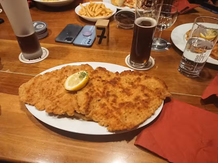Restaurant Neue Welt UG (hb)