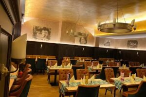 Restaurant &bdquo;Paros&ldquo;