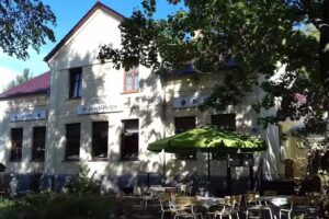 Restaurant & Pension Waldschlösschen