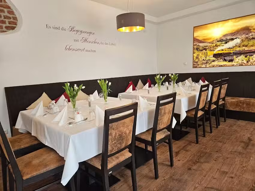 Restaurant Pinseria Eisdiele Bahnhofs-Eck
