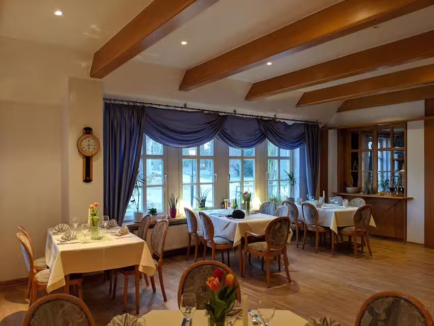 Restaurant R&auml;hlmanns Hof GmbH