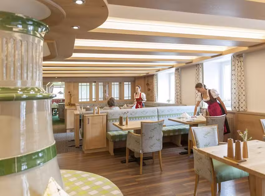 Restaurant R&ouml;ssle