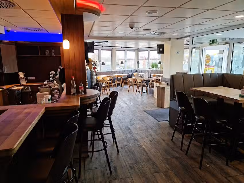 Restaurant Route 61 RESTAURANT